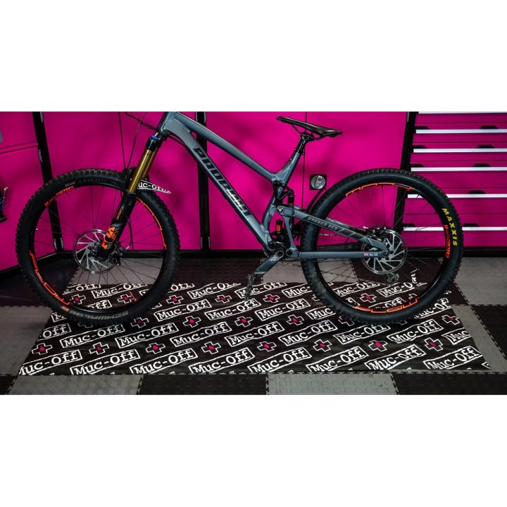 Tapis de sol Muc Off