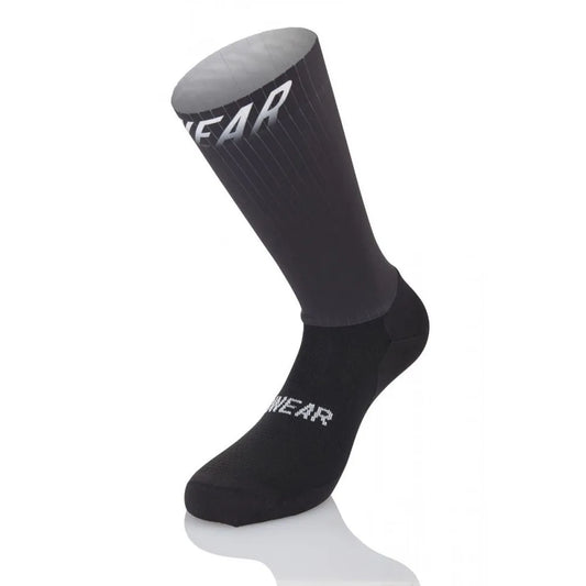 Chaussettes vélo MB Wear Aero Fast – Noir | Taille S/M