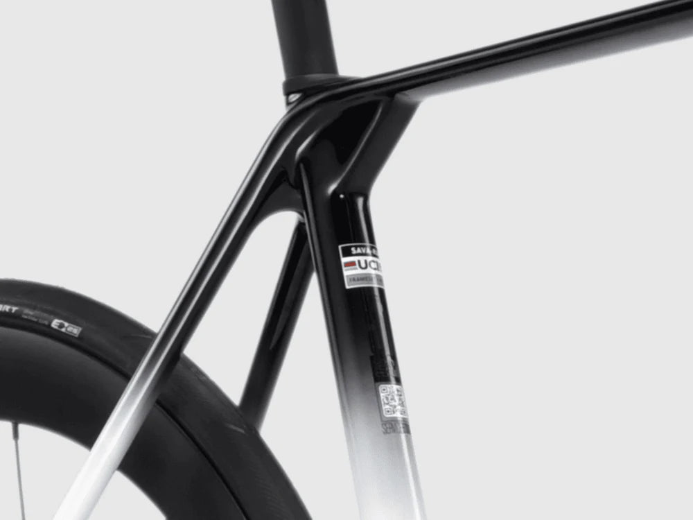 Vélo de route carbone SAVA "Eldir 4.0", Wheeltop Di2 2x13, 7,7 kg