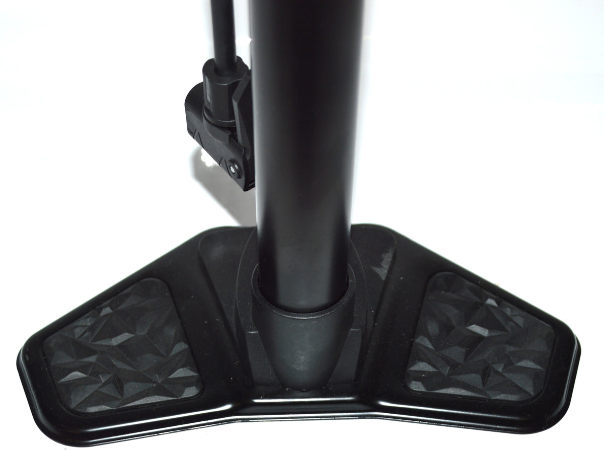 Pompe à pied PNA PRO acier avec manomètre – 8 bars